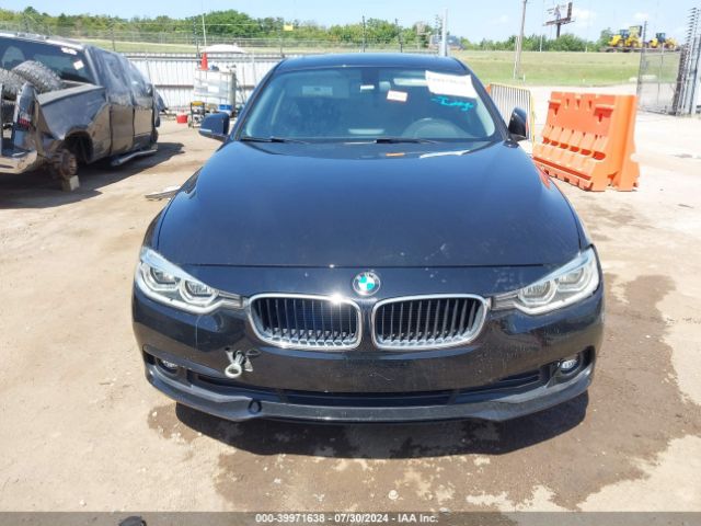 WBA8E5G53JNV02179 BMW 320i Xdrive