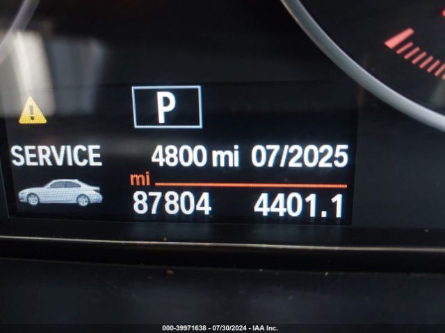WBA8E5G53JNV02179 BMW 320i Xdrive