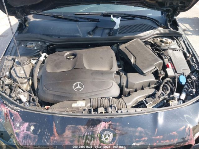 WDDSJ4EB3JN557258 Mercedes-Benz CLA 250