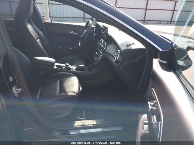 WDDSJ4EB3JN557258 Mercedes-Benz CLA 250