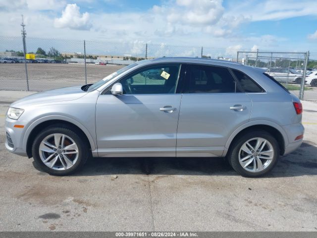WA1EFCFS6GR015892 Audi Q3 2.0t Premium Plus