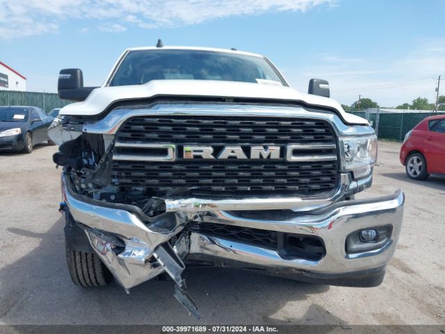 3C6UR5DL4RG266775 RAM 2500 Big Horn