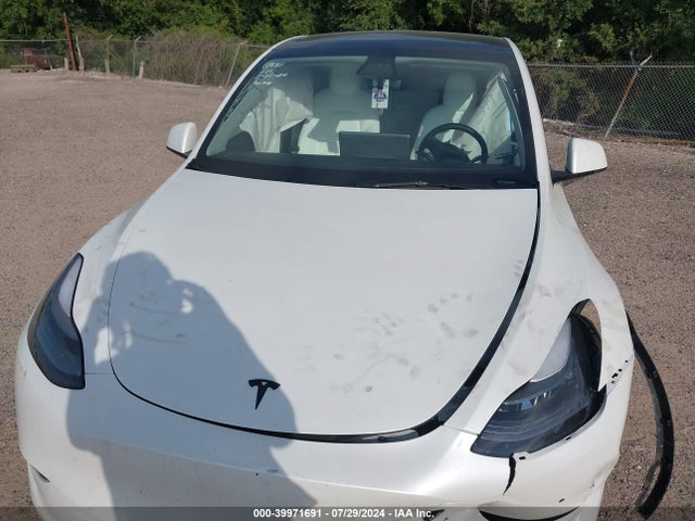 7SAYGDEF7NF338882 Tesla Model Y Performance Dual Motor All-wheel Drive