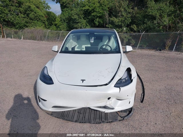 7SAYGDEF7NF338882 Tesla Model Y Performance Dual Motor All-wheel Drive