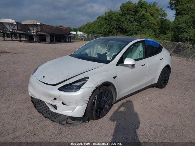 7SAYGDEF7NF338882 Tesla Model Y Performance Dual Motor All-wheel Drive