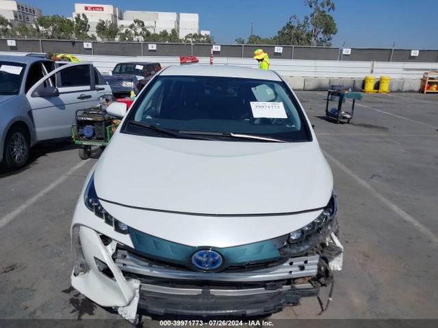 Toyota Prius Prime Premium 2017 JTDKARFP8H3019212 Image 12