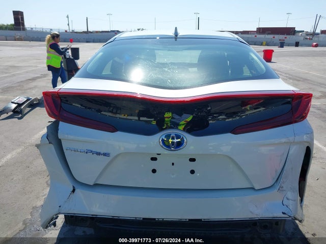 Toyota Prius Prime Premium 2017 JTDKARFP8H3019212 Image 16