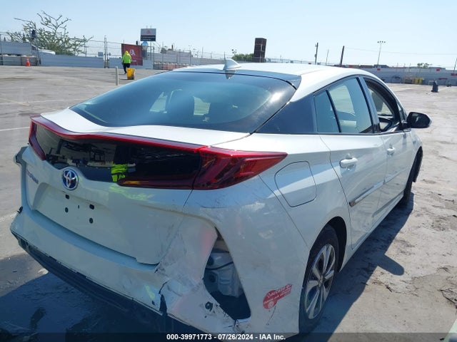 Toyota Prius Prime Premium 2017 JTDKARFP8H3019212 Image 4