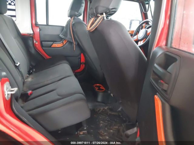 1C4BJWDG9FL726575 Jeep Wrangler Unlimited Sport