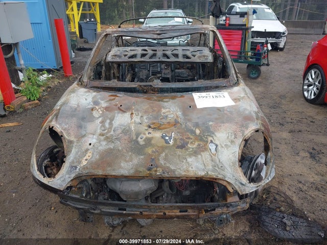 2009 MINI COOPER WMWMR33569TU96477 Photo 5