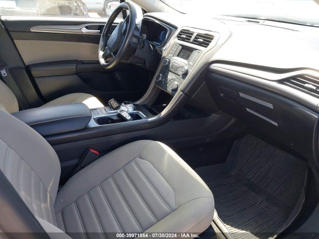 Ford Fusion Hybrid S 2017 3FA6P0UU5HR414220 Image 5