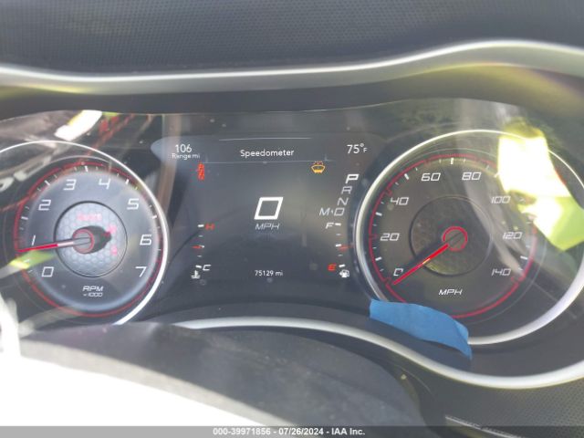 2C3CDXHG4JH188664 Dodge Charger Sxt Plus Rwd