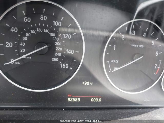WBA8A3C57JA498893 BMW 320i Xdrive