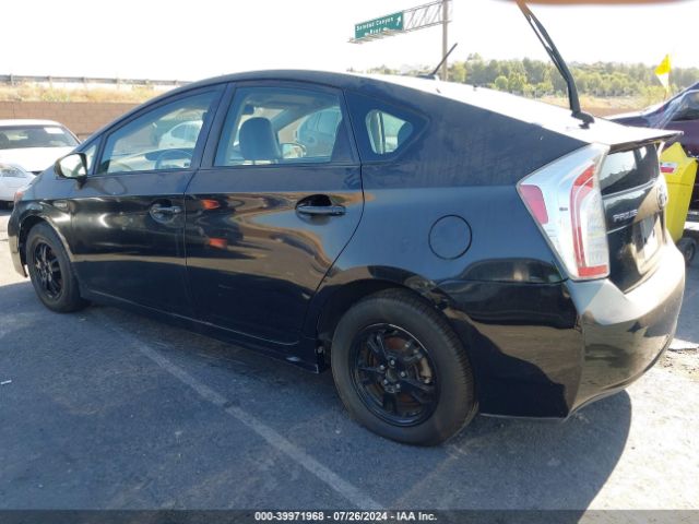 JTDKN3DU0E1768801 Toyota Prius Four