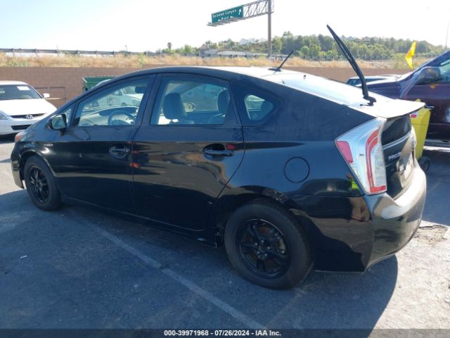 JTDKN3DU0E1768801 Toyota Prius Four