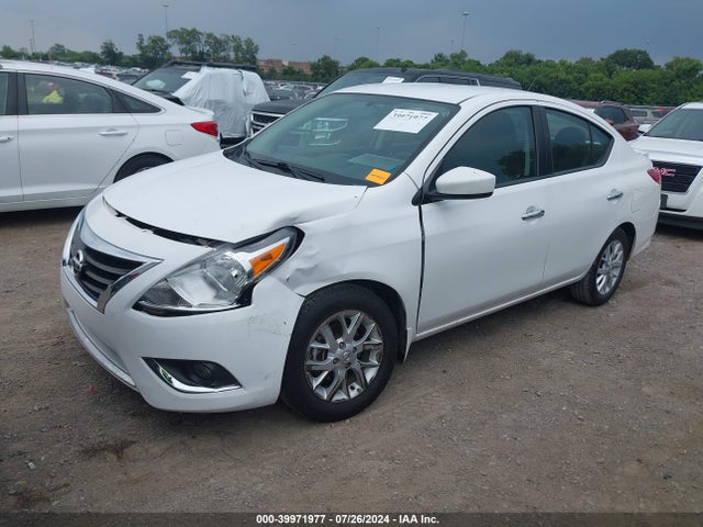 Nissan Versa 1.6 Sv 2018 3N1CN7AP1JL862900 Image 2