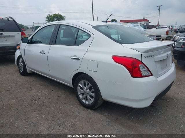 Nissan Versa 1.6 Sv 2018 3N1CN7AP1JL862900 Image 3