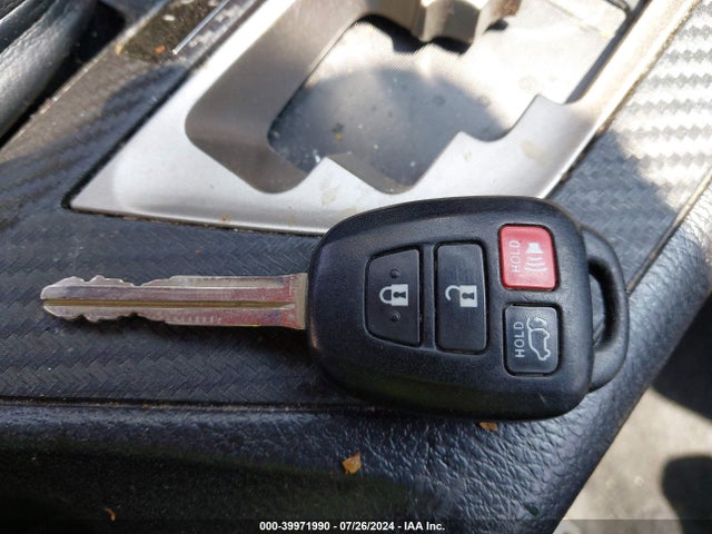 Toyota Rav4 Xle 2015 2T3WFREV3FW222019 Image 11