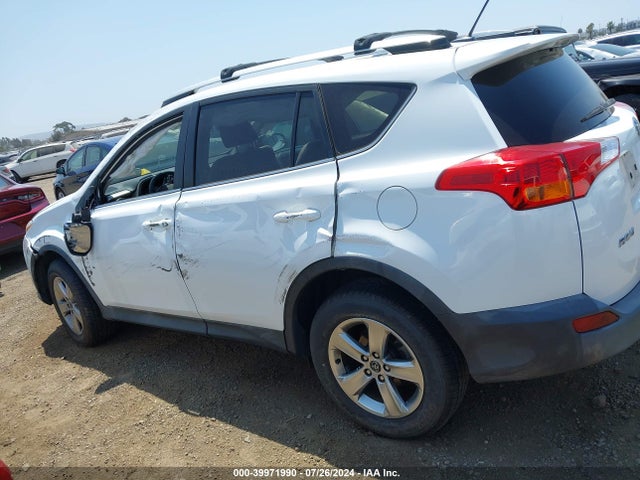 Toyota Rav4 Xle 2015 2T3WFREV3FW222019 Image 14