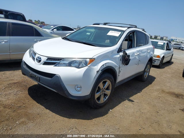 Toyota Rav4 Xle 2015 2T3WFREV3FW222019 Image 2
