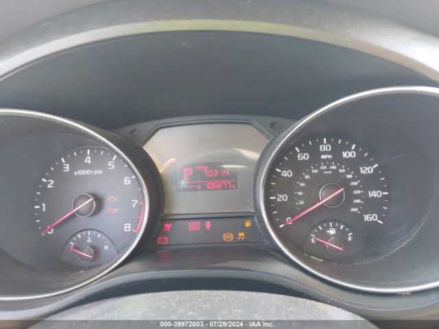 KNDMB5C12H6228006 KIA SEDONA LX
