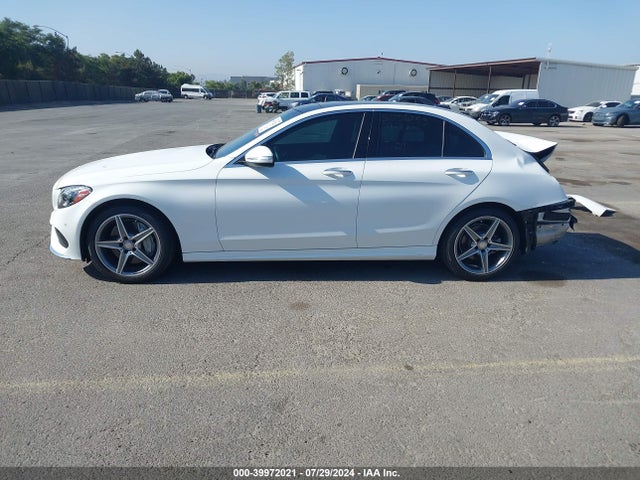 55SWF6GB7FU005398 Mercedes-Benz C 400 4matic
