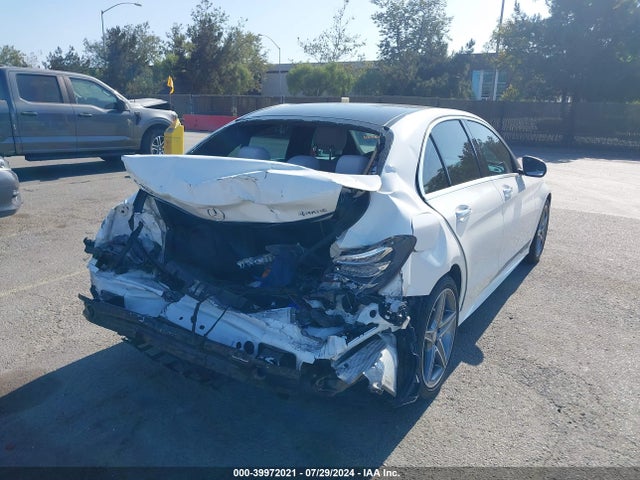 55SWF6GB7FU005398 Mercedes-Benz C 400 4matic