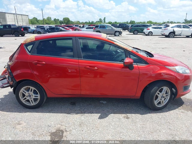 Ford FIESTA SE 2018 3FADP4EJ5JM124663 Image 14