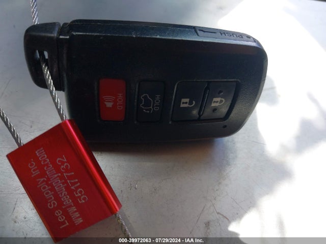 Toyota Rav4 Xle 2018 JTMWFREV1JJ154097 Image 11