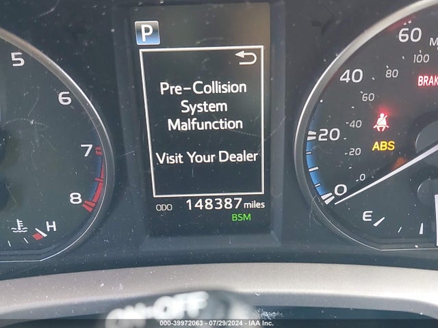 Toyota Rav4 Xle 2018 JTMWFREV1JJ154097 Image 7