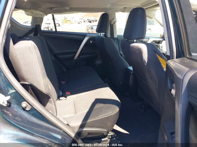 Toyota Rav4 Xle 2018 JTMWFREV1JJ154097 Image 8