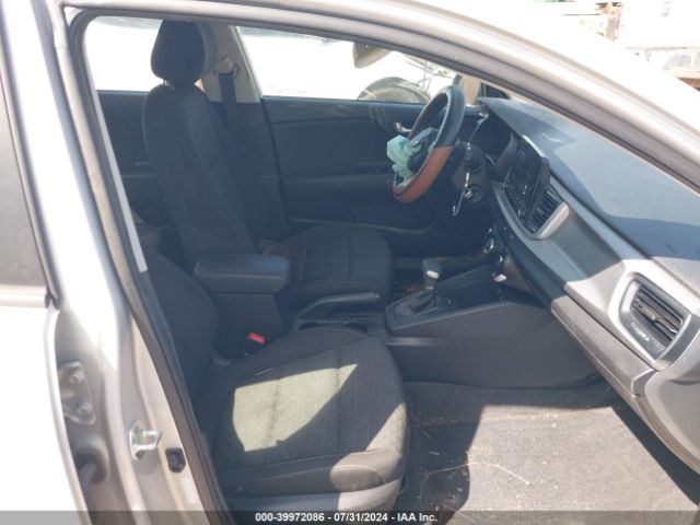 3KPA24AD7PE540504 KIA RIO S