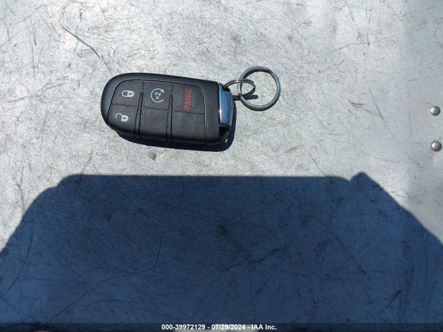 3C4NJCBBXKT636322 Jeep Compass Latitude Fwd
