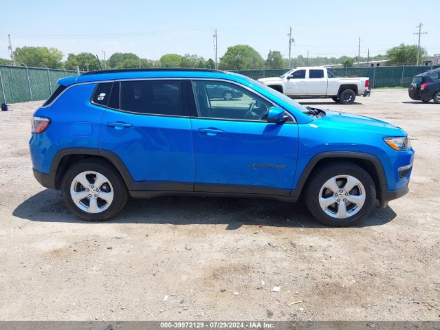 3C4NJCBBXKT636322 Jeep Compass Latitude Fwd