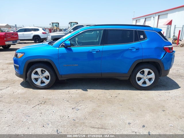 3C4NJCBBXKT636322 Jeep Compass Latitude Fwd