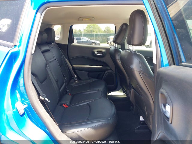 3C4NJCBBXKT636322 Jeep Compass Latitude Fwd