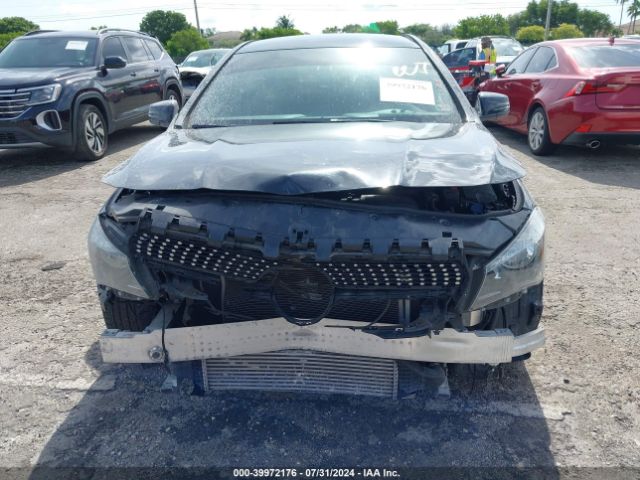 WDDSJ4GB2JN590989 Mercedes-Benz CLA 250 4MATIC