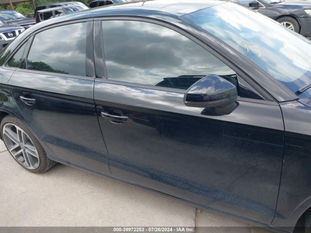 WAUAUGFF2J1039792 Audi A3