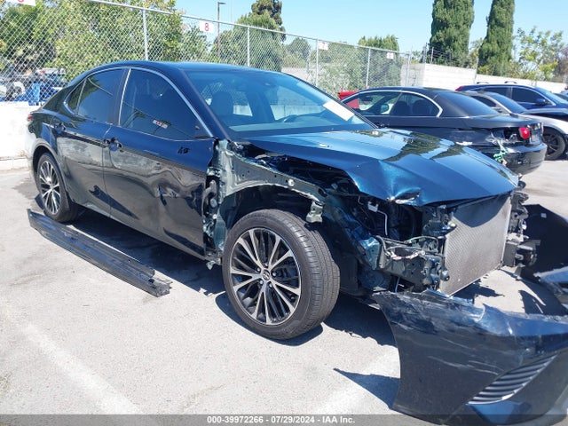 Toyota CAMRY SE 2018 JTNB11HK3J3010504 головне зображення