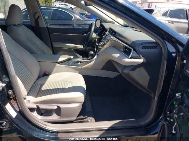 Toyota CAMRY SE 2018 JTNB11HK3J3010504 Image 5