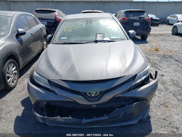 Aukcja sprzedaży 2018 Toyota Camry Le, vin: 4T1B11HK8JU151711, numer aukcji: 39972281