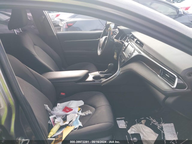 Aukcja sprzedaży 2018 Toyota Camry Le, vin: 4T1B11HK8JU151711, numer aukcji: 39972281