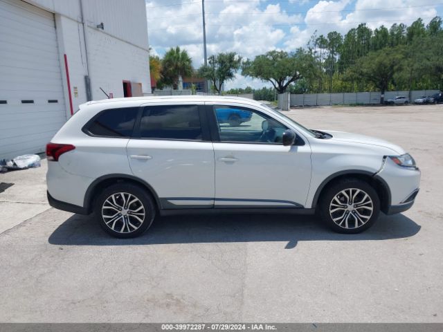 JA4AD2A34GZ031541 Mitsubishi Outlander Es