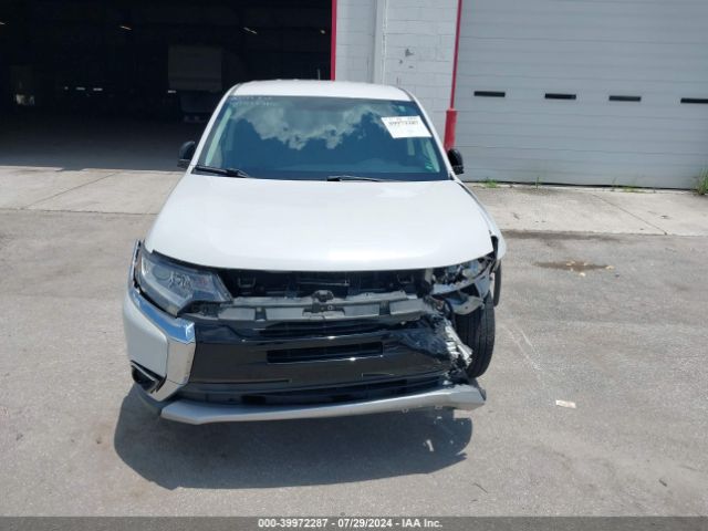 JA4AD2A34GZ031541 Mitsubishi Outlander Es