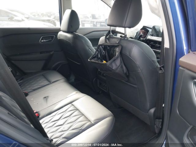JN8BT3DC0PW101282 Nissan Rogue Platinum Fwd