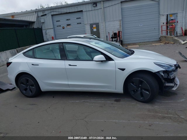 5YJ3E1EA4MF851795 Tesla Model 3 Standard Range Plus Rear-wheel Drive
