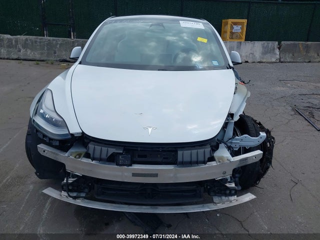 5YJ3E1EA4MF851795 Tesla Model 3 Standard Range Plus Rear-wheel Drive