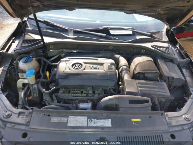 1VWAT7A3XFC100625 Volkswagen Passat 1.8t Limited Edition
