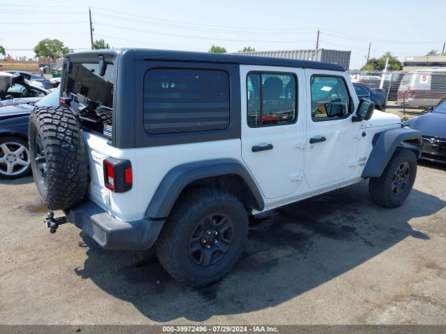 1C4HJXDGXJW221930 Jeep Wrangler Unlimited Sport 4x4