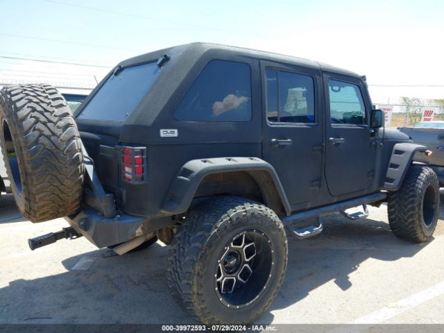 1C4HJWEG9FL631247 Jeep Wrangler Unlimited Sahara